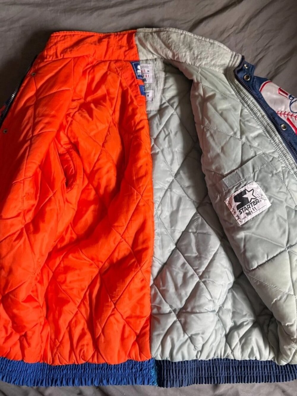 New York Knicks x Yankees Starter Jacket Medium - Picture 9 of 16